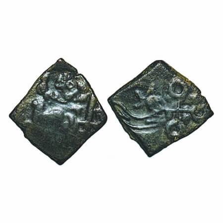 Post-Mauryan, Ujjaini Region, Uninscribed type, Copper Unit, 3.43g, 19.22x21.08mm, Obv: Tr