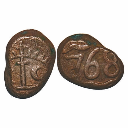 Madras Presidency, Copper Dudu, 5.99g, 1768 AD, Obv: Balemark with in wavy lines C C E, Re