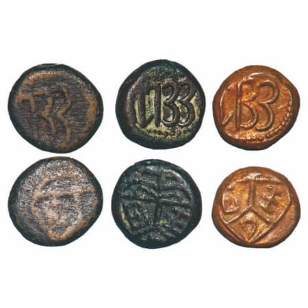 Madras Presidency, Copper Cash (3 Coins), 1733 AD, Obv: Bale mark E I C, Rev: 1733. Paul S