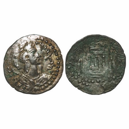 White Hunas or Hephathalites, Napki Malik (c. 475-476 AD), Silver, 3.38g, 29.15X29.64mm, O