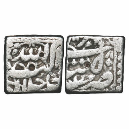 Akbar, Silver Square Rupee, 11.06g, Tatta Mint, Ilahi Month 'Mihr', Year 50. KM 88.7. Abou