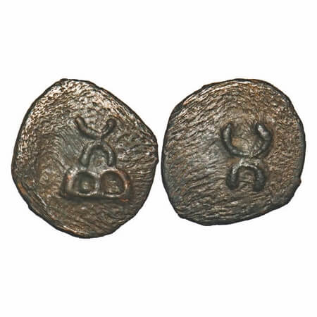 Post-Mauryan Period, Taxila Type, Cast Copper, 2.03g, 17.98X16.41mm, Obv: Three arched hil