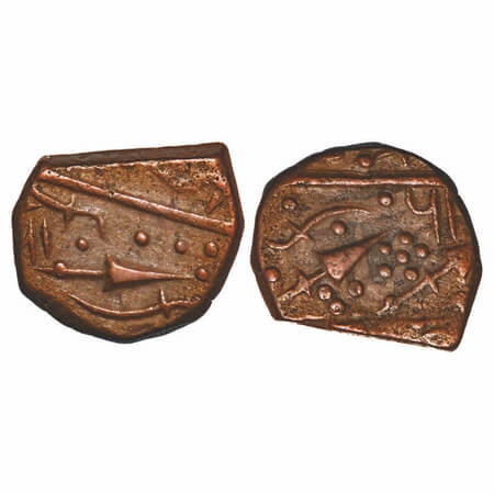 Sunth, Copper Paisa, 8.75g, Parmar Rulers, Rampur Mint, Obv: 2, swords & spear, Rev: sword