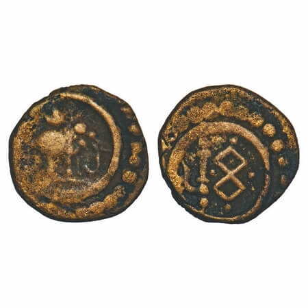 Travancore, Copper Thira Cash, 1.08g, Obv: Elephant to right, Rev: design. BS 299.3 type, 