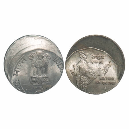 2 Rupees, (1992-2004), Cu-Ni, Error: 20 % misalinged die. Extremely Fine+, Very Scarce.