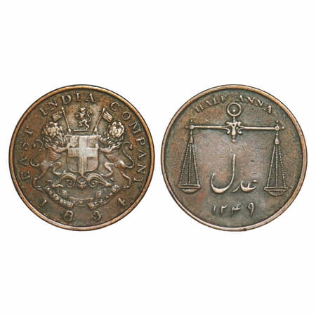 Bombay Presidency, Copper ½ Anna, 12.73g, 1834 AD, Obv: Arms of Eic Company, Rev: Scales o