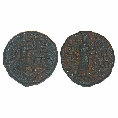 Kushans, Kanishka I, Copper ¼ Drachma, 4.78g, 18.53x18.42mm, Obv: King standing facing hea