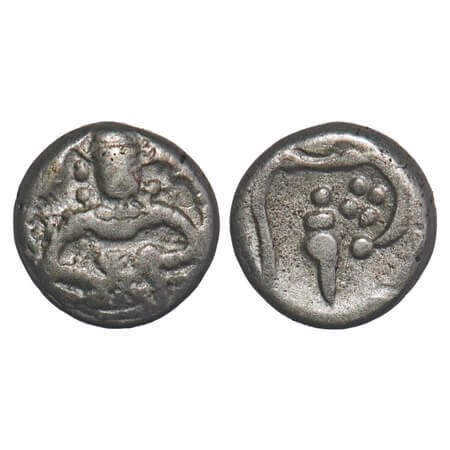 Cochin, Silver Puttun, 0.54g, British Proctectorate issue, Obv: Siva with ornaments and em