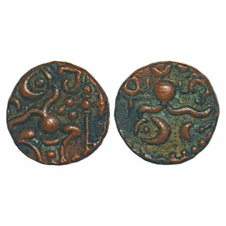 Travancore (Medieval Coinage), Venad as Vassals, Copper, 3.75g, Obv: Standing Figure flank