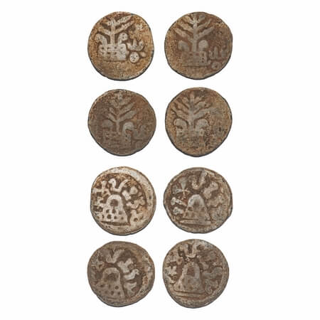 Anandas of Karwar, Mulananda, Lead Unit (4 coins), Obv: Eight arched hill in centre around