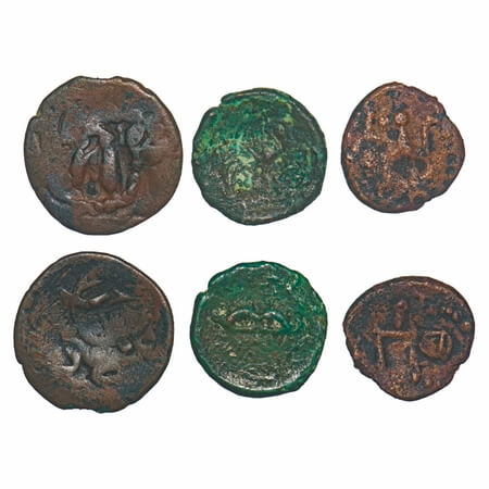 Polygars of Tamilnadu, Copper (3 Coins), Various motifs. Fine to About Very Fine, Scarce.