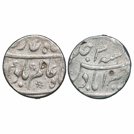 Shah Alam Bahadur, Silver Rupee, 11.57g , Karimabad Mint, 3 RY. KM 347.11. Very Fine, Scar
