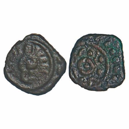 Travancore, Copper Thirai Cash, 1.02g, Obv: lotus, Rev: decorated sanku to leftt. B.Sarasa