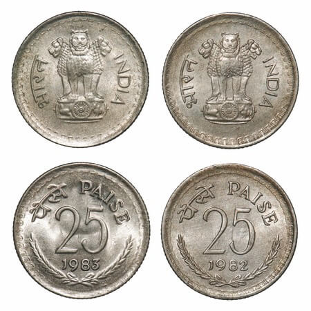 25 Paise, (2 Coins), 1982 & 1983, Copper-Nickel, 2.50g, Calcutta Mint. About Uncirculated 