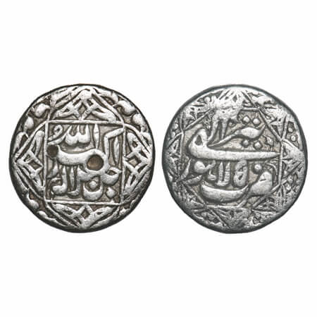 Akbar, Silver Rupee, 11.18g, Lahore Mint, Ilahi type, Month 'Tir', Ilahi 50, ornamental ty