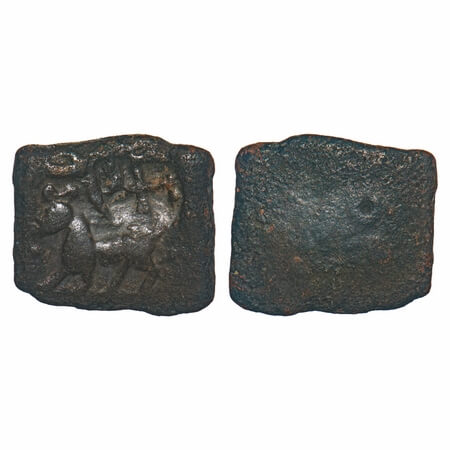 Pre-Satavahana, Khandesh region, Copper Unit, 4.75g, 15.64x17.62mm, Obv: Lion walking to l