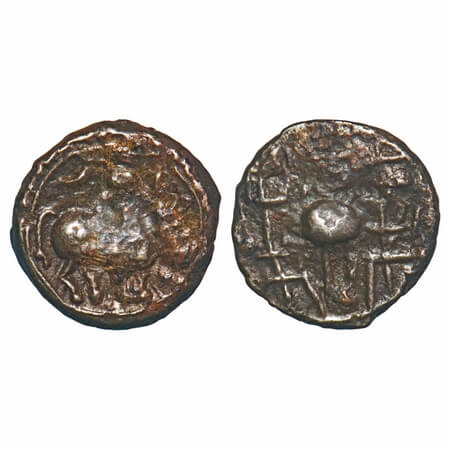 Northern Deccan region, Vishnukundin fabric, (5-7c AD), Bull type, Copper alloy unit, 3.11