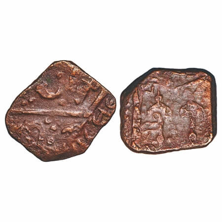 Lunawada, Copper square Paisa, 8.26g, Dalel Singhji, Obv: Two umbrella type, Rev: Rulers n