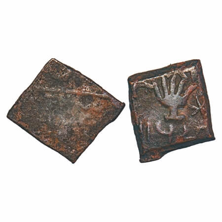 Lunawada, Copper Paisa, 7.79g, Vakhat Singhji, Obv: Dieties hand with initials of the rule