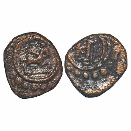 Travancore, Copper Thira Cash, 1.09g, Obv: Prancing Horse, Rev: double umbrella, lamp, bow