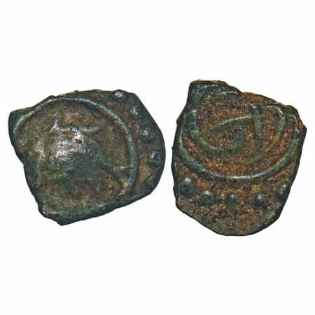 Travancore, Copper Thirai Cash, 0.77g, Obv: Fish or Makara. Rev: Tamil “ RU “ OR numerical