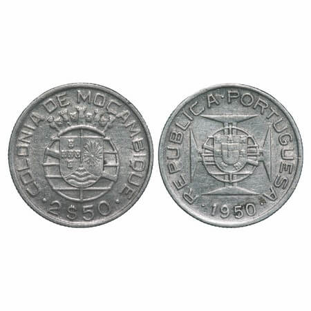 Mozambique, Silver (0.6500 silver), 3.42g, 2 1/2 Escudo, 1950. Obv: shield within globe an