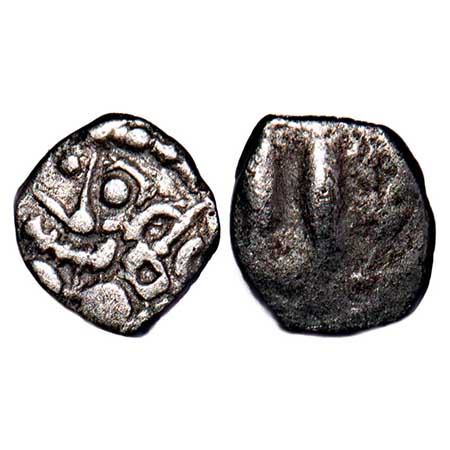 Kadambas of Hangal (9-10 AD), Silver Tara Fanam, 0.14gm, 7.35x5.05mm, Obv: Shardula (mythi