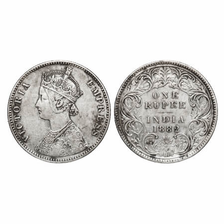 Victoria Empress, Silver, Rupee, 1882, Bombay Mint, A3/I, Dot. F. Prid 160. GK 474. Extrem