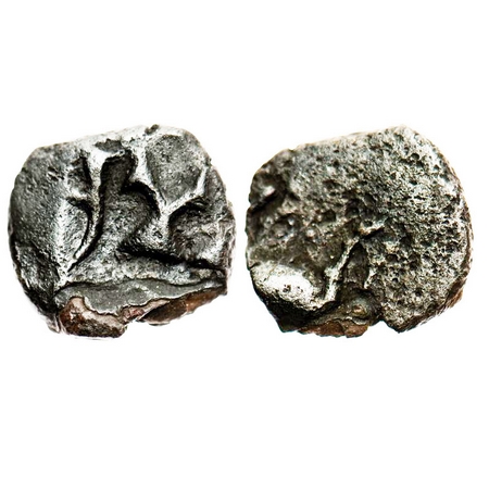 Kaushambis of Magha Dynasty, (c. 200 BC), Copper, 2.46g, 15.29x15.97,Obv: Bull walking to 