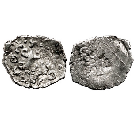 Punch Marked, Saurashtra Janapada, (c. 400-300 BC), Silver Unit, 0,97g, 13.84x16.54, Obv: 
