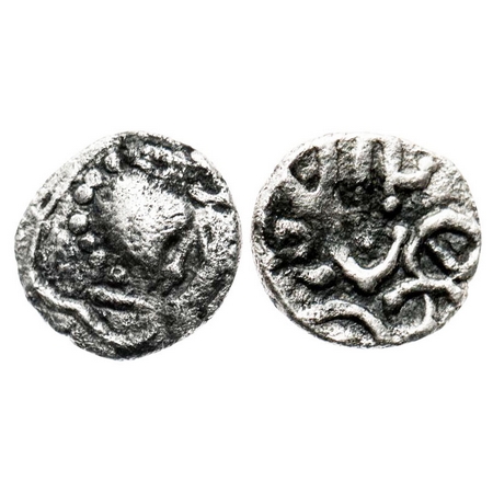 Rashtrakutas of Western India, Guna Tunga, 8th century AD, Silver 0.46g. 8.31x8.94 mm, Obv