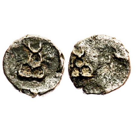 Post Mauryan, Taxila Region, Copper, 2.65g, 15.25x15.95, Three arched hill above crescent 