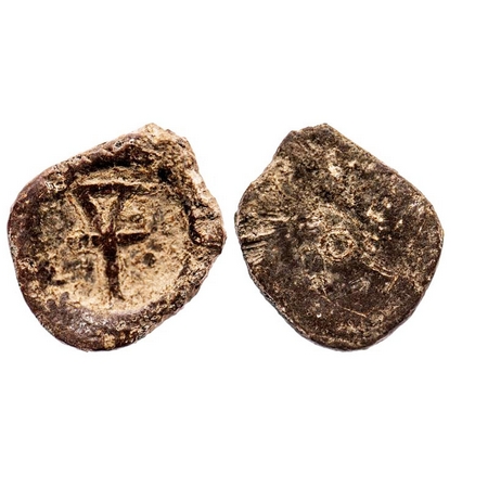 Post Mauryun, Central India, Lead Unit, 6.13g, Obv: Triangular headed standard as a single