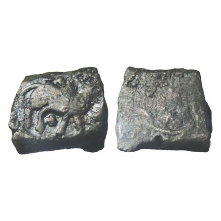 Ujjain Anonymous Issue, Copper Unit, 8.69g, 16.39x17.77mm, (200 - 100 BC), Obv: Humped bul