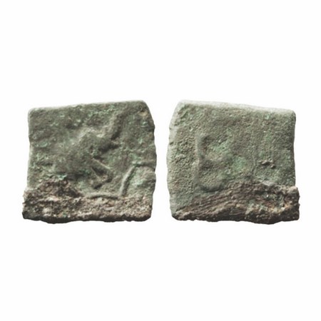 Pre-Satavahana, Vidarbha Region, Copper Unit, 3.09g, 16.43x17.56mm, Uninscribed type, Obv: