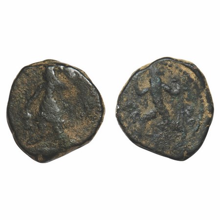 Kushanas, Kanishka, Copper Unit, 16.99g, 26.34x25.09mm, Obv: King diademed and crowned, st