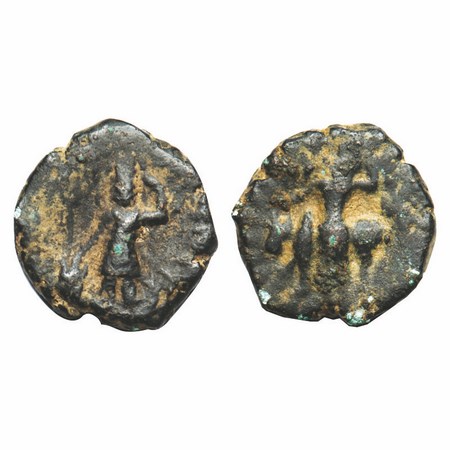 Kushanas, Vasudeva I (c. 190-230 AD), Copper Unit, 8.94g, 23.50x22.55mm, Obv: King standin