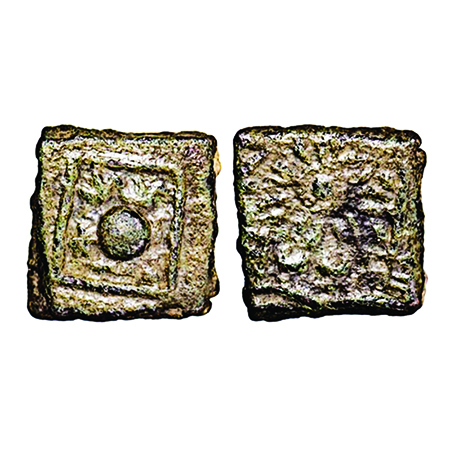 Ujjain, Uninscribed die-struck, Copper, 4.24g, 14.59x14.13mm, Obv: Bold dot in centre with
