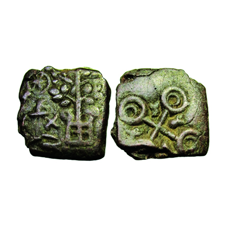 Ujjain, Uninscribed die-struck lead coin, 4.45g, 14x15 mm, (c. 200-100 BC), similar to Kot